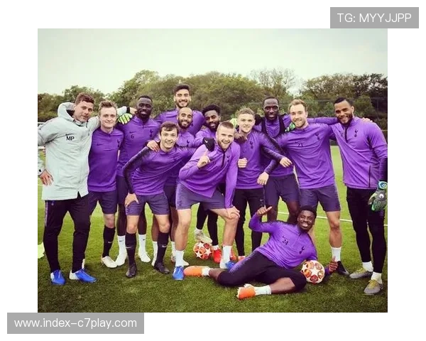 欧冠改制后转播收入分配方案曝光，36队共享超额商业收益