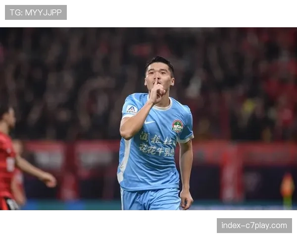 河南队调整三中卫体系,拉莫斯带队冲击中超前六目标 河南队调整三中卫体系,拉莫斯带队冲击中超前六目标