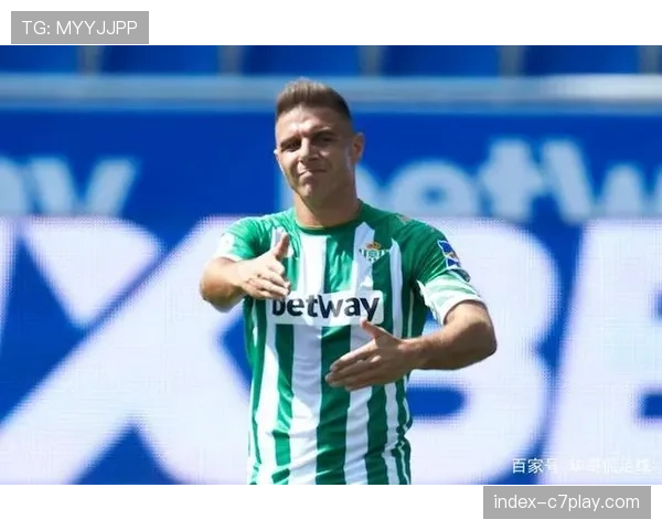 贝蒂斯老将华金宣布赛季末退役，专访中回顾其漫长职业生涯